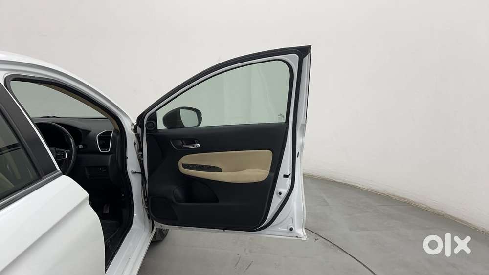 Honda City Vx Petrol Mt, 2023, Petrol