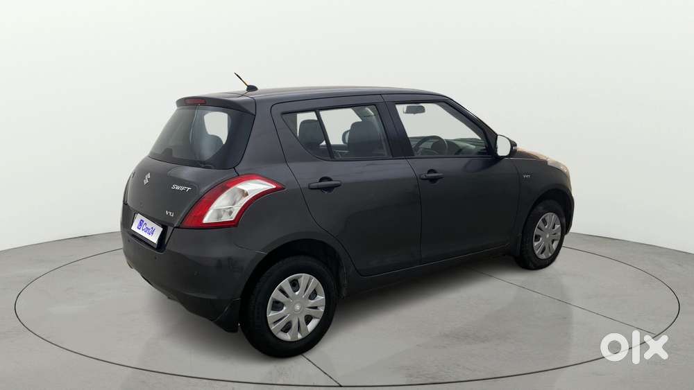 Maruti Suzuki Swift Vxi, 2015, Petrol