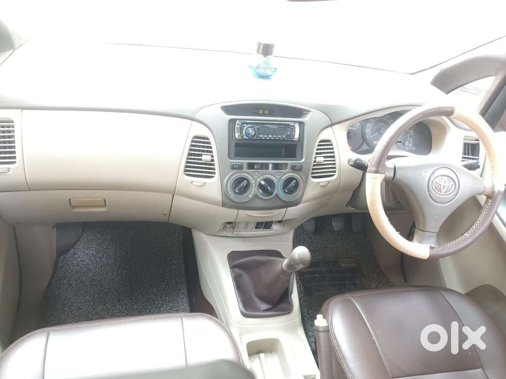 Toyota Innova 2004-2011 2.5 G4 Diesel 7-seater, 2009, Diesel