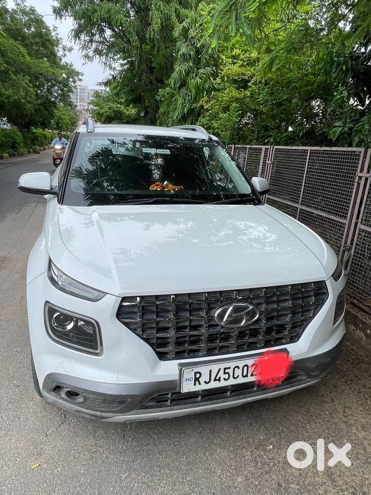 Hyundai Venue Diesel 2021