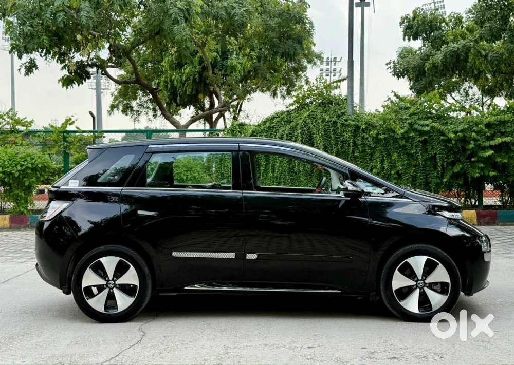 Mg Windsor Ev Essence, 2024, Electric