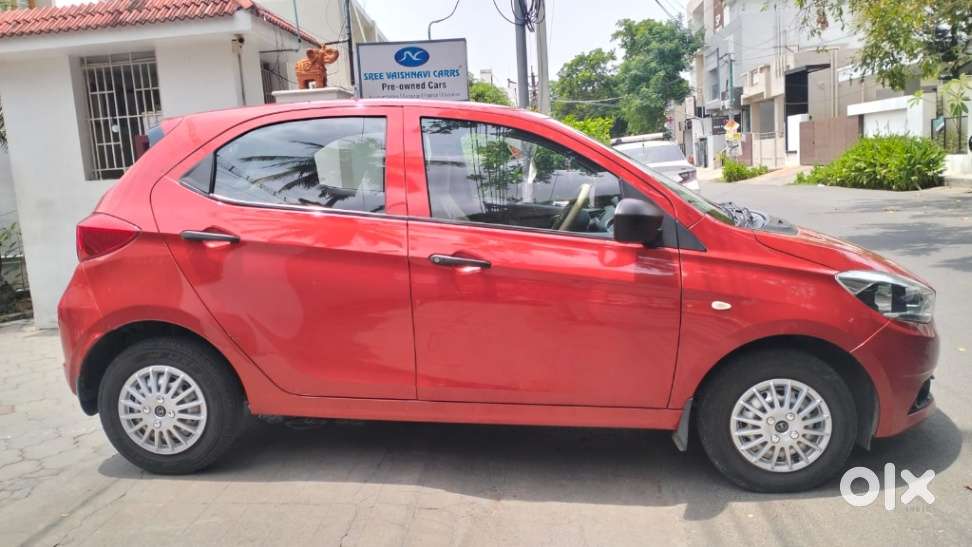 Tata Tiago 1.2 Revotron Xm, 2019, Petrol