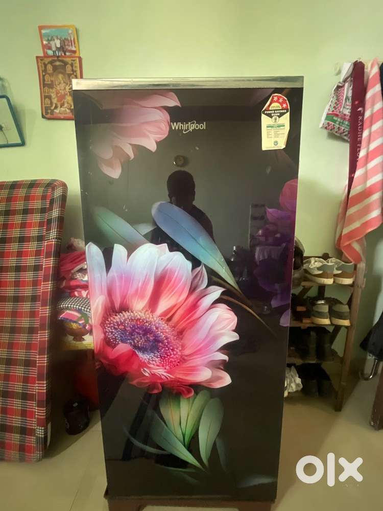 WHIRPOOL 192 L FRIDGE FOR SALE