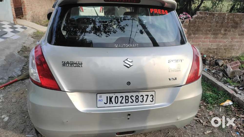 Maruti Suzuki Swift 2016 Single Handed Driven