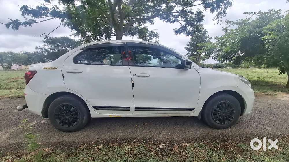 Maruti Suzuki Dzire 1.2 Vxi 2055