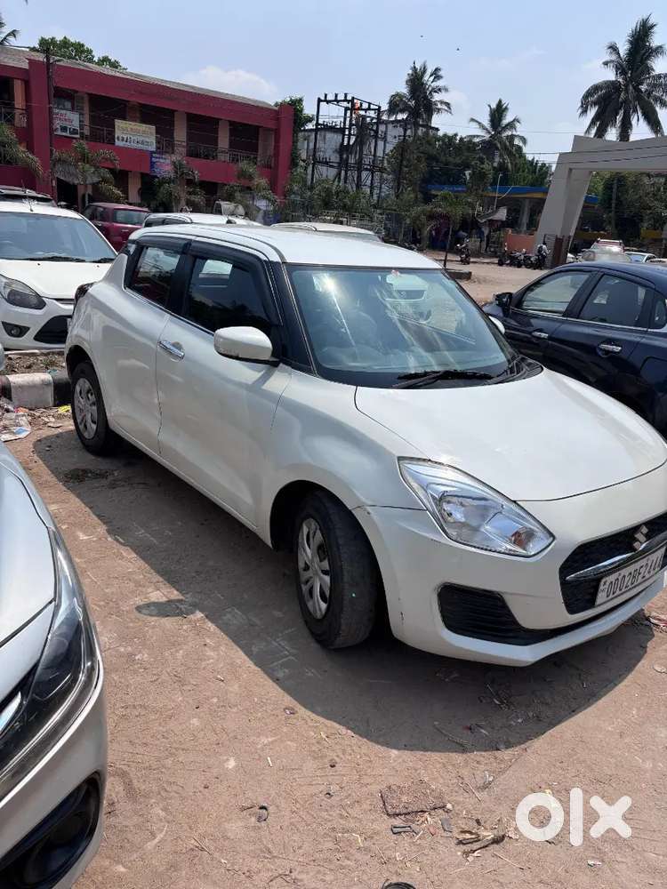 Maruti Suzuki Swift Vxi 2019