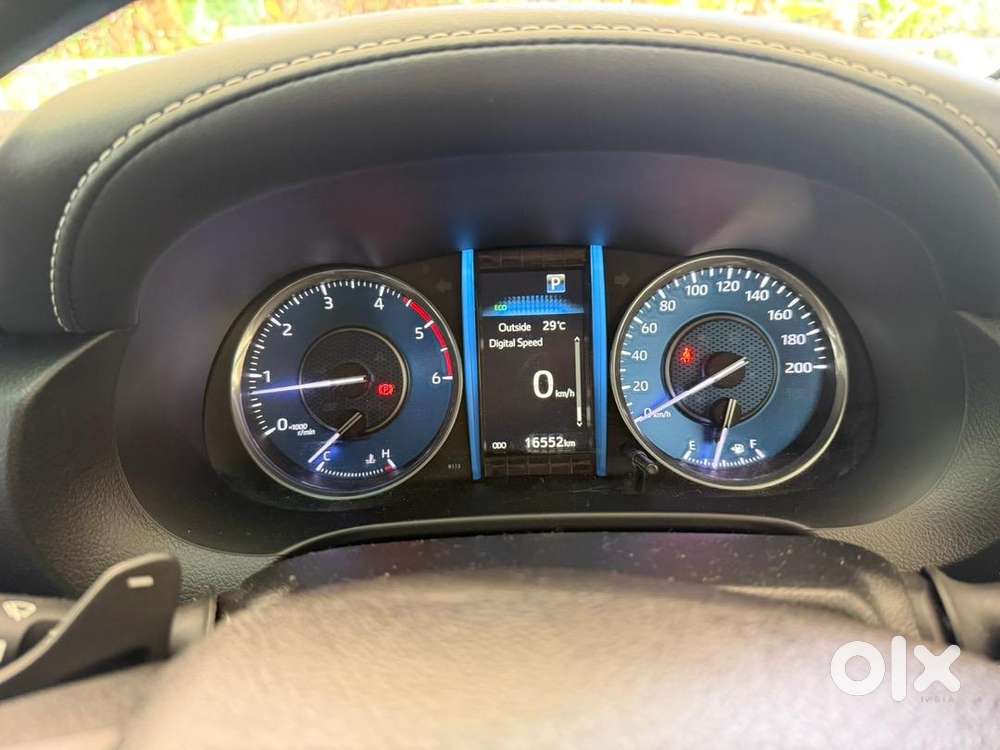 Toyota Fortuner 2025 Diesel Well Maintained