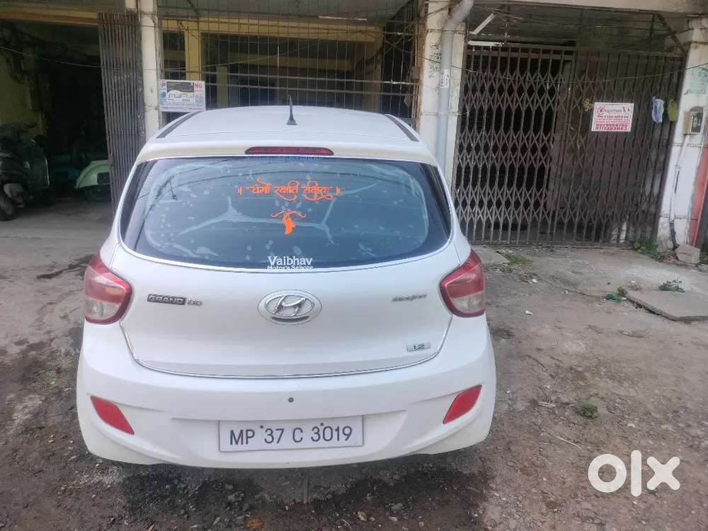 Hyundai Grand I10 2016 With Kms Driven