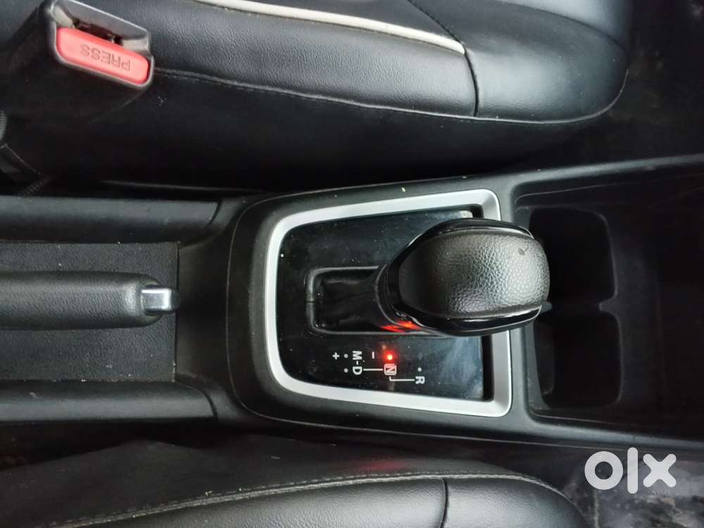 Maruti Suzuki Swift Vxi Ags, 2020, Petrol