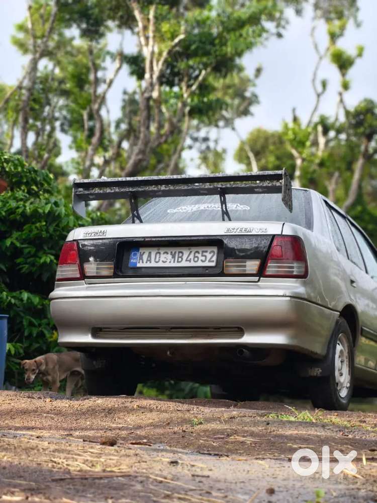 2003 Maruti Suzuki Esteem Manual Petrol Vxi