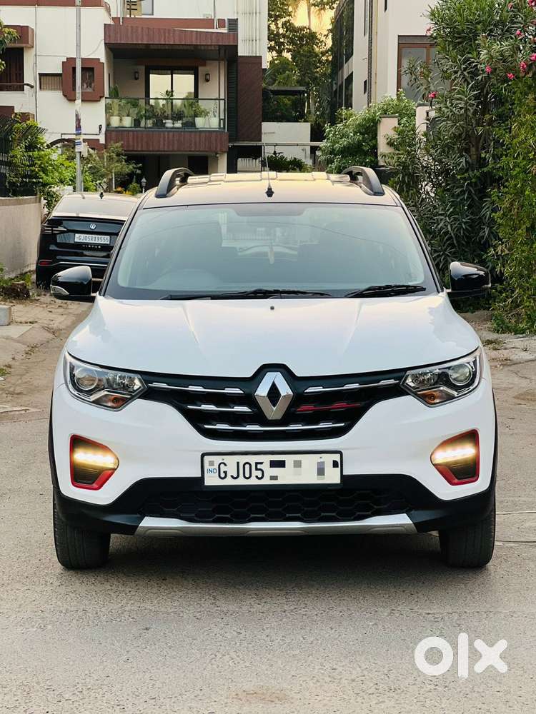 Renault Triber Rxz, 2022, Petrol