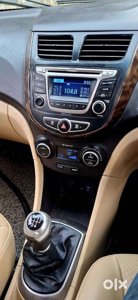 Hyundai Verna Vtvt 1.6 Sx, 2015, Petrol