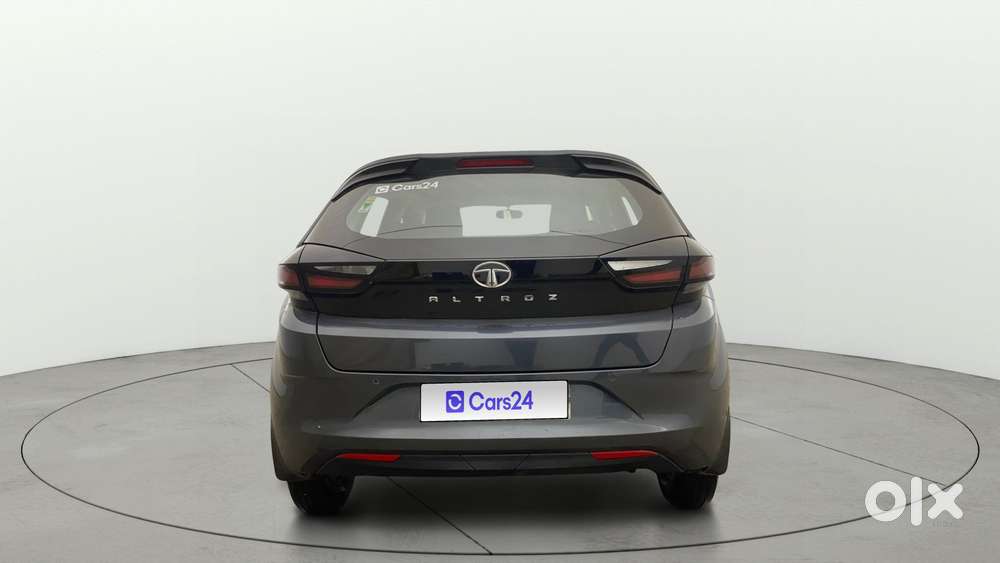 Tata Altroz 1.2 Xe, 2020, Petrol