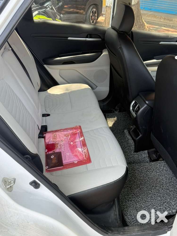 Kia Sonet 2021 Petrol
