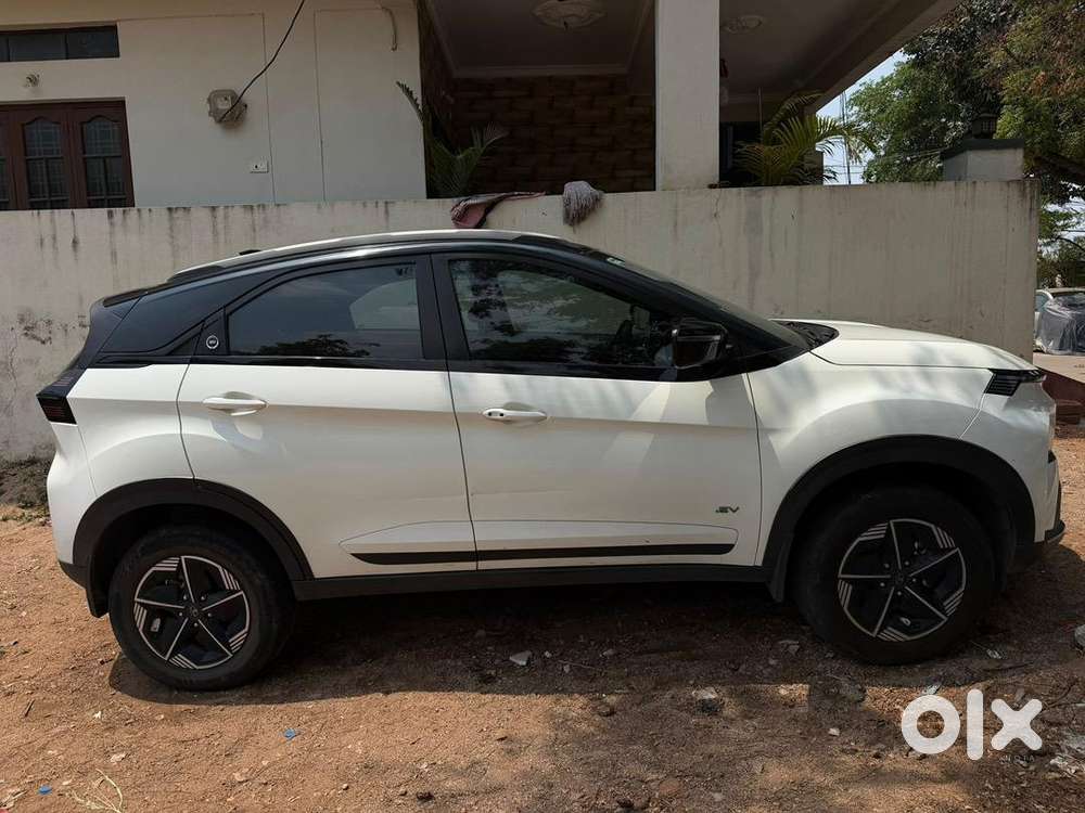 Tata Nexon Ev 2023 Electric 28751 Km Driven