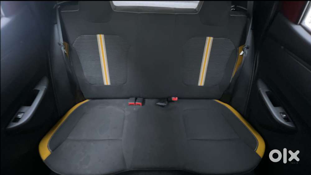 Renault Kwid 1.0 Climber (o) Dual Tone, 2024, Petrol