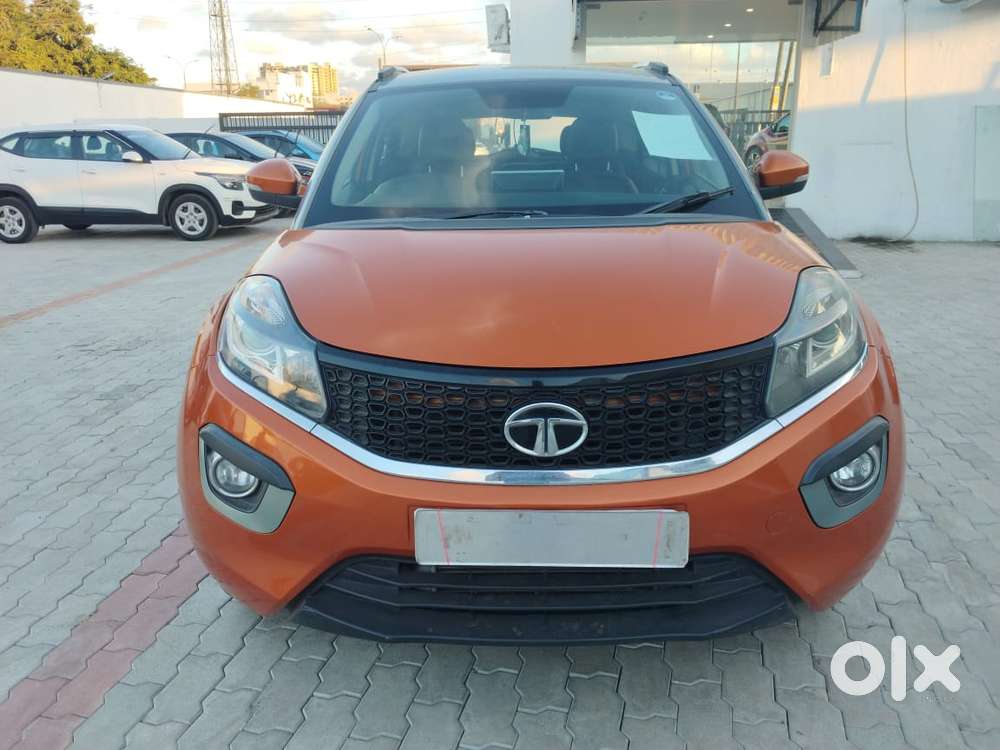 Tata Nexon Amt Xza Plus, 2018, Petrol