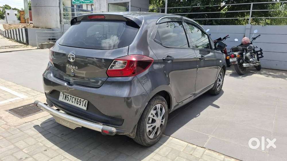 Tata Tiago 1.05 Revotorq Xe, 2022, Petrol