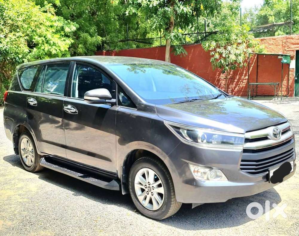 Toyota Innova Crysta 2.4 V 8 Str, 2017, Diesel