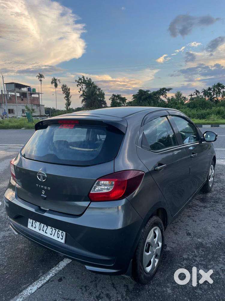 Tata Tiago 1.2 Revotron Xt, 2020, Petrol