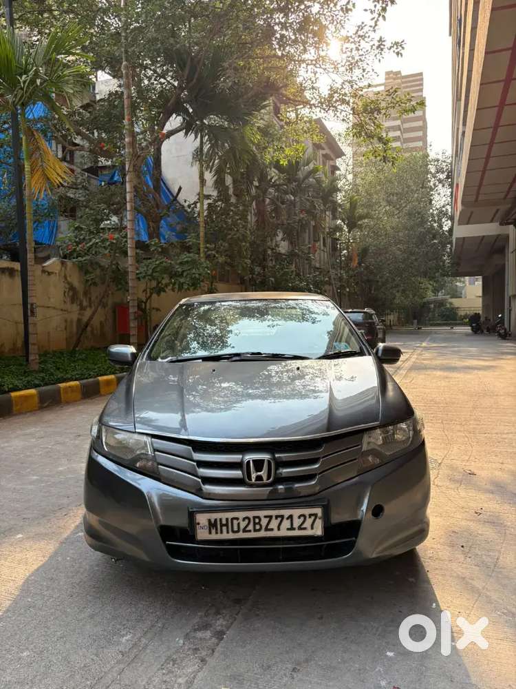 Honda City Petrol 2010 Variant
