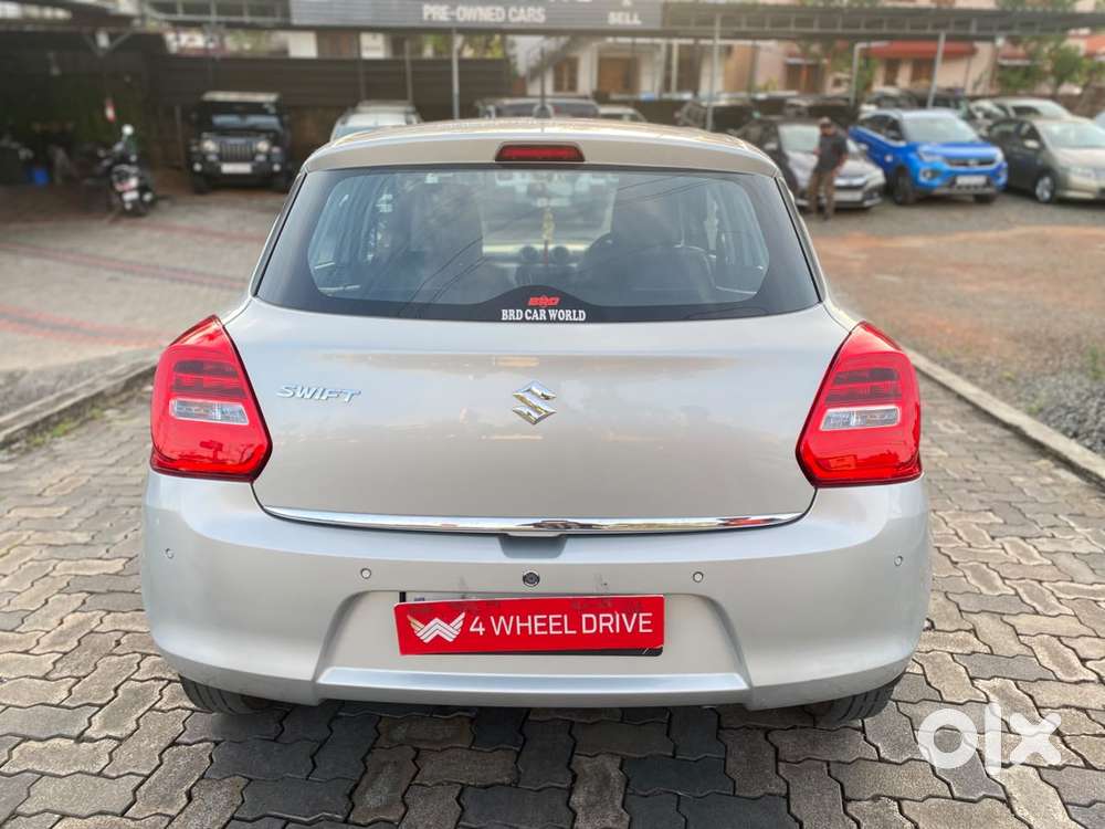 Maruti Suzuki Swift Amt Vxi, 2020, Petrol