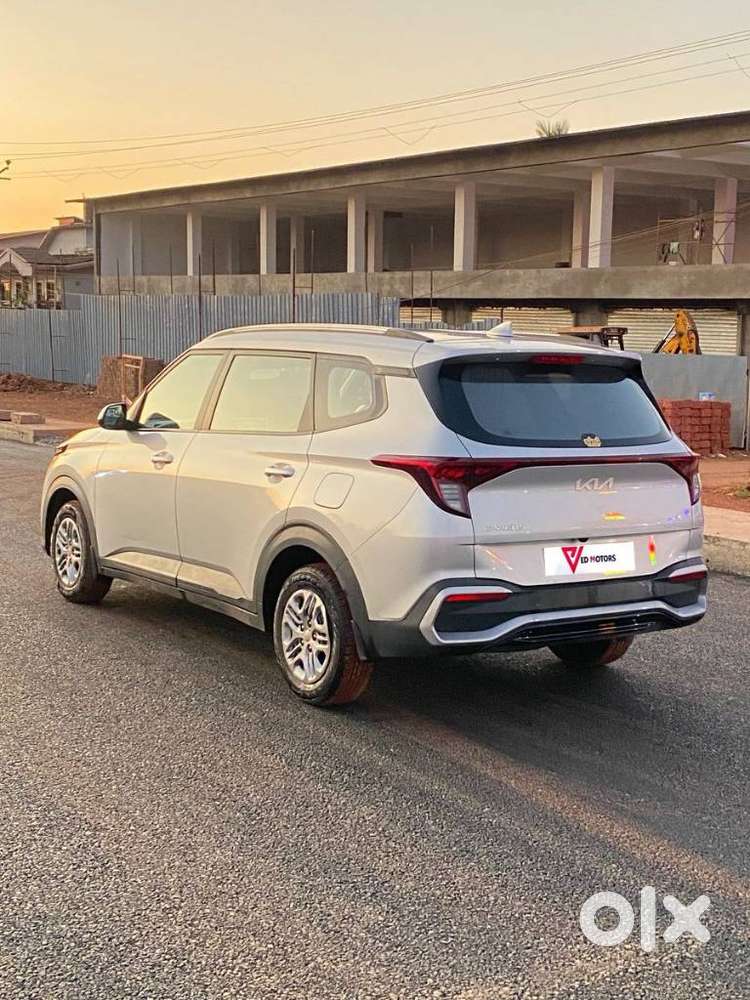 Kia Carens 1.4 Prestige Plus Turbo 7 Str, 2024, Petrol