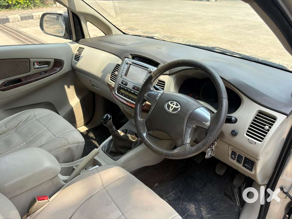 Toyota Innova 2.5 Vx 7 Str, 2014, Diesel