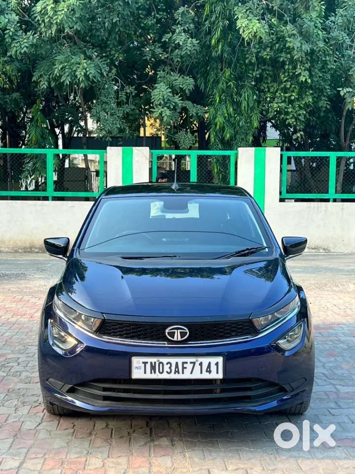 Tata Altroz Xza Petrol, 2022, Petrol
