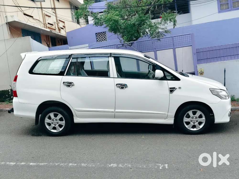 Toyota Innova 2.5 Gx 2015
