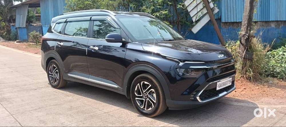 Automatic, 7 Passengers,petrol, 8 Inch Touch Screen, Parking Sensors,