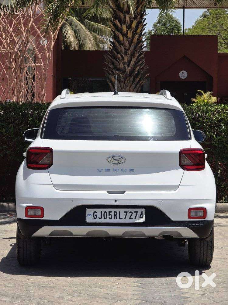 Hyundai Venue, 2021, Petrol