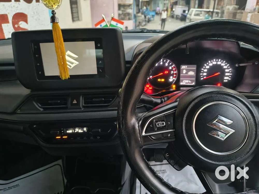 Swift Vxi (2025)