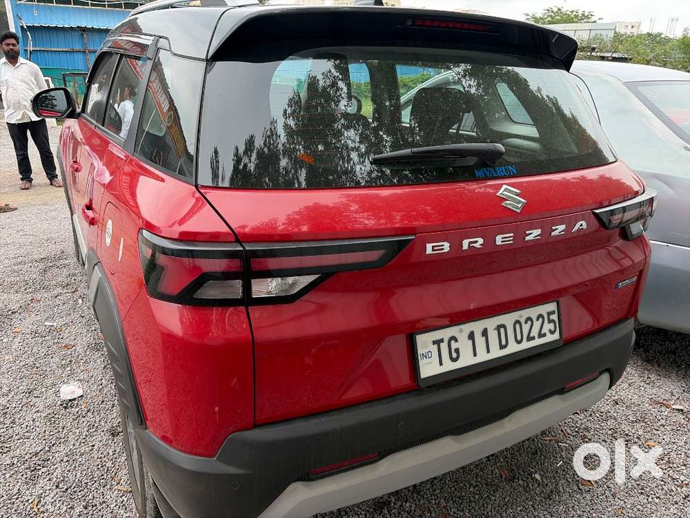 Red Black Brezza, Zxi Less Then A Year Old With Insurance