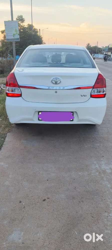 Toyota Etios 2019 Diesel 124000 Km Driven