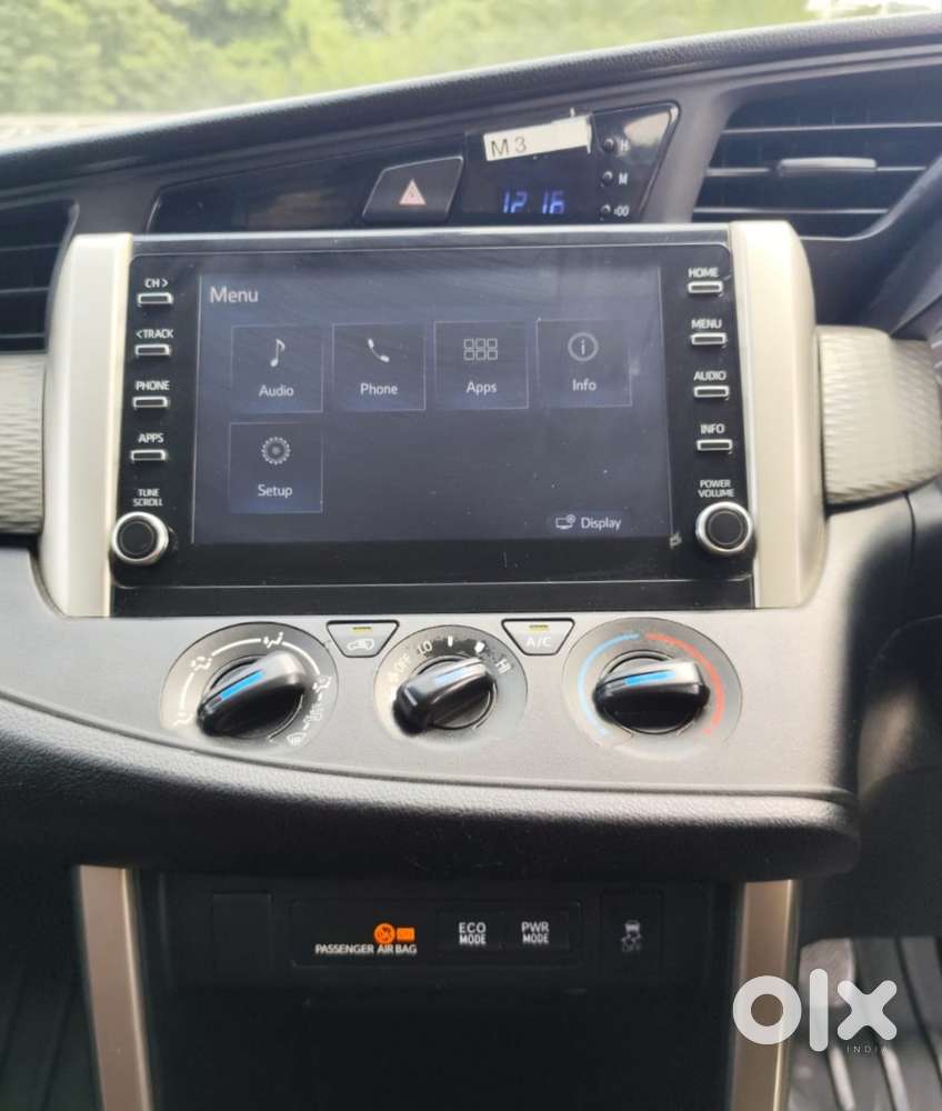 Toyota Innova Crysta 2.4 G Mt 8s, 2022, Diesel