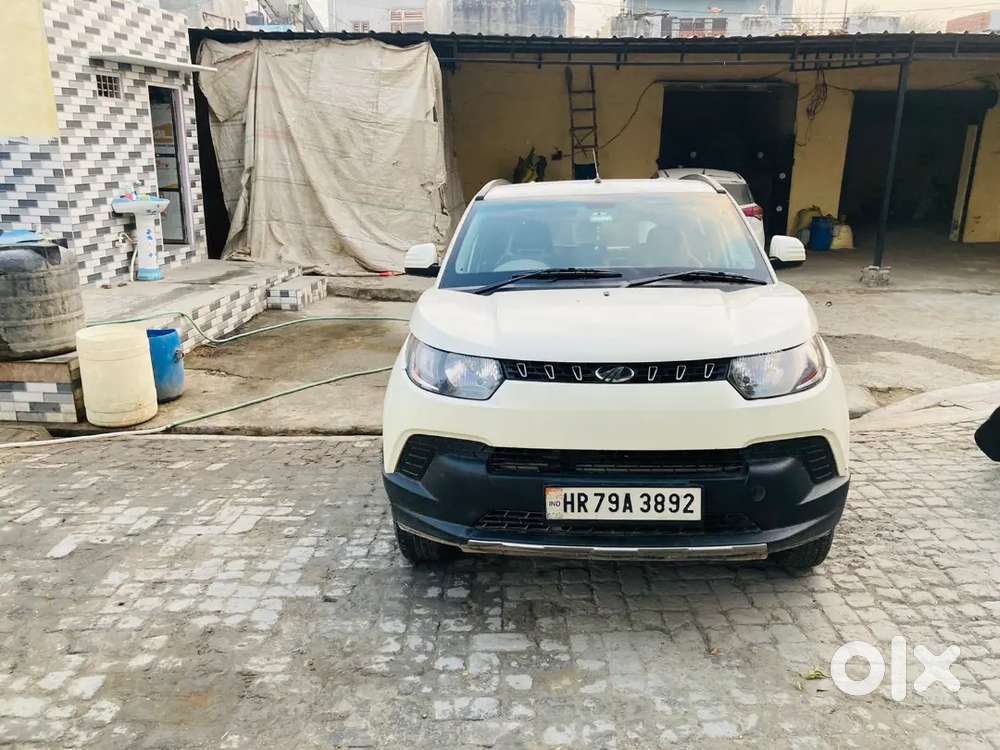 Mahindra Kuv 100 2016
