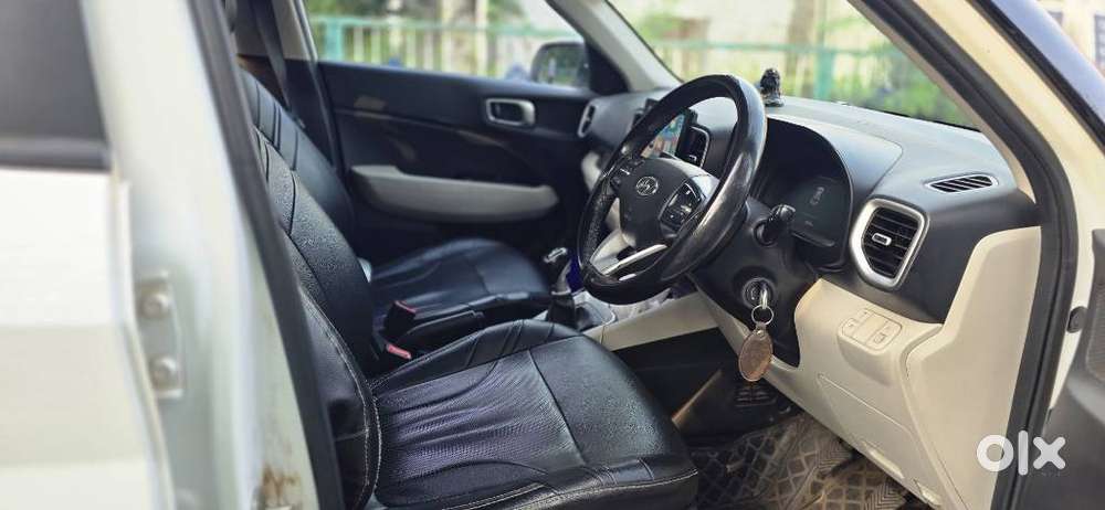 Hyundai Venue S Diesel, 2023, Diesel