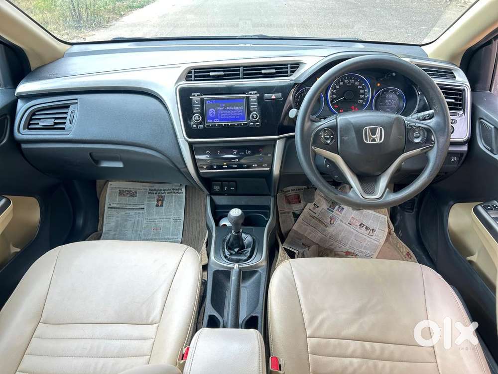 Honda City I-vtec V, 2016, Petrol