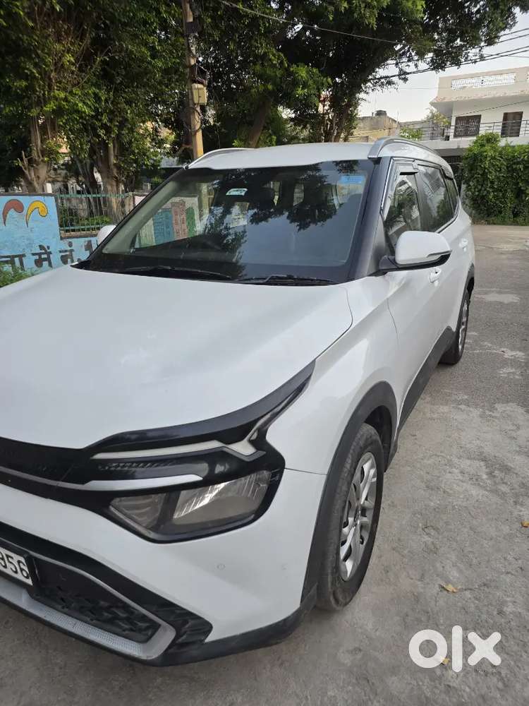 Kia Carens Prestige 2022 Diesel All Original