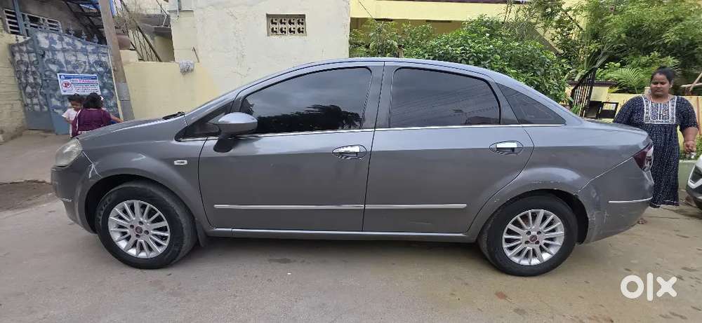 Fiat Linea Emotion 2011 Diesel Manual