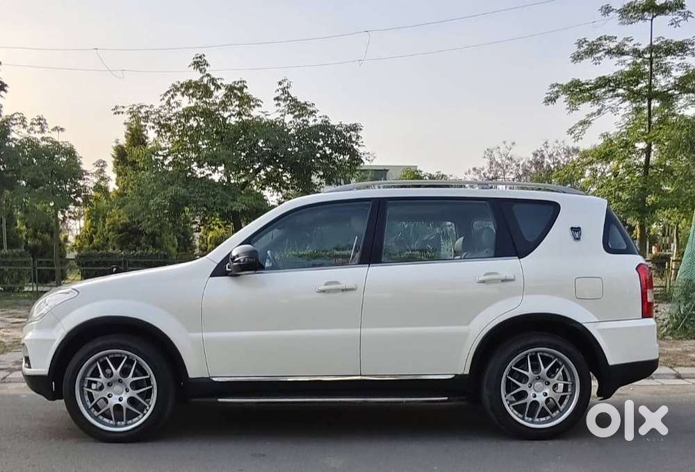 Mahindra Ssangyong Rexton Rx7, 2013, Diesel