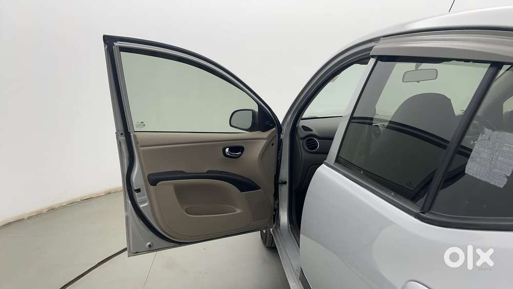 Hyundai I10 Sportz 1.1 Irde2, 2016, Petrol