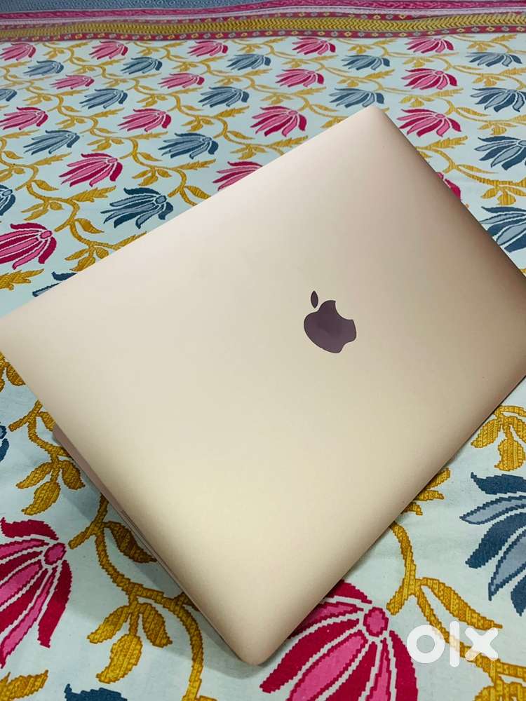 Macbook Air M1 (Rose Gold) 8 / 256
