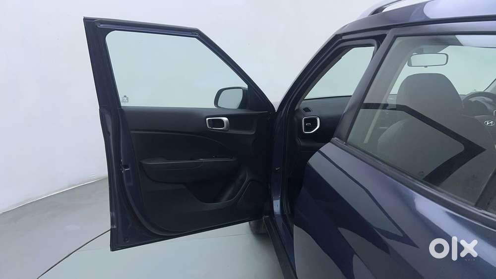 Hyundai Venue [2022-ongoing] 1.2 S, 2019, Petrol