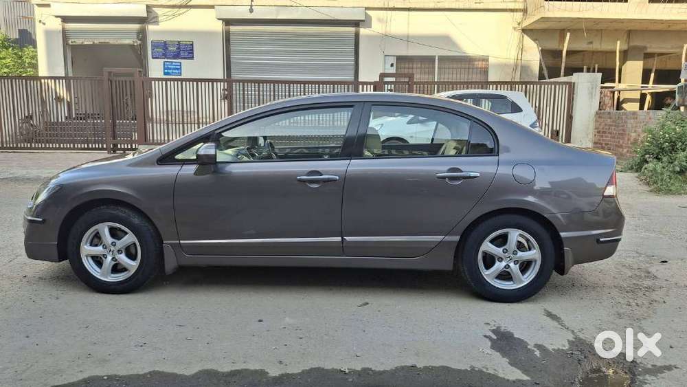 Honda Civic 1.8 V Mt, 2011, Petrol