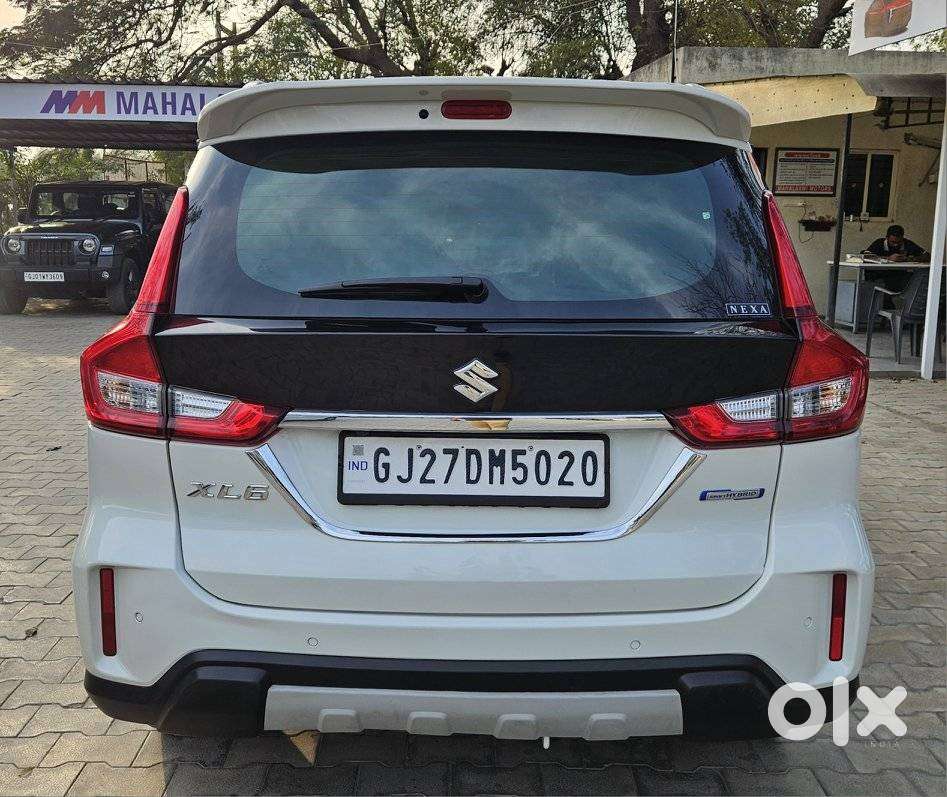 Maruti Suzuki Xl6 1.5 Alpha Mt, 2021, Petrol