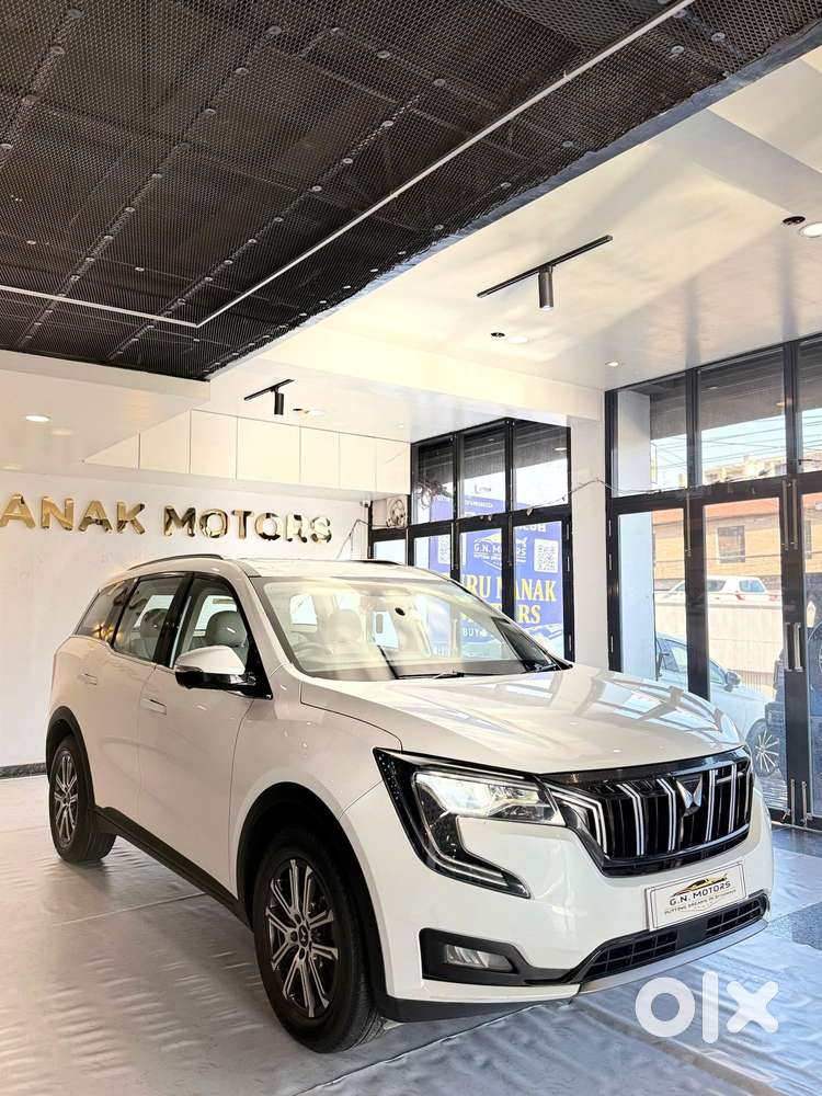 Mahindra Xuv700 2.2 Ax 7 Diesel At Luxury Pack Str Awd, 2022, Diesel