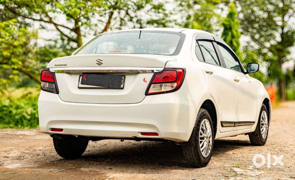 Maruti Suzuki Swift Dzire Vxi Optional, 2021, Petrol