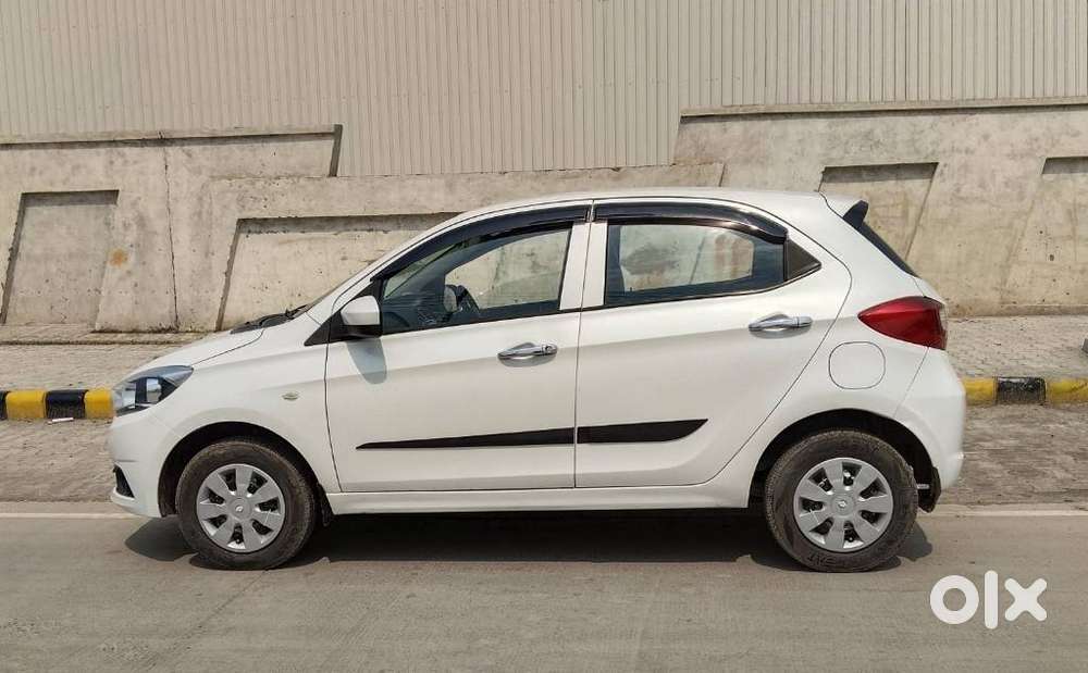 Tata Tiago 1.2 Revotron Xm, 2019, Petrol